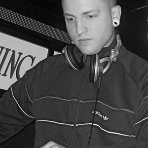 DJ Xzact
