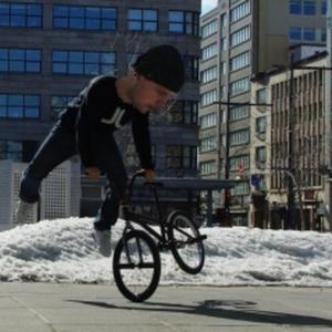 Simon Paris